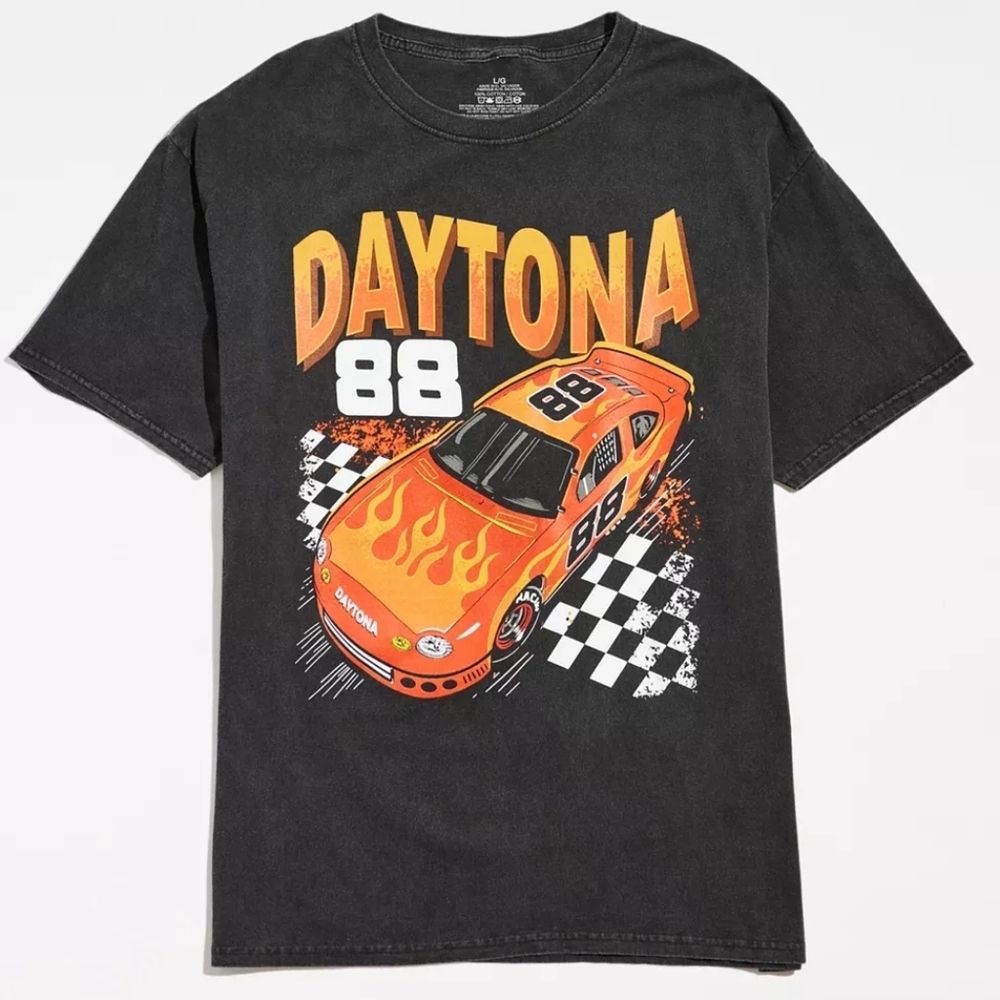 urban outfitters unisex daytona 88 race car graPhic Black red Cotton T-Shirt M